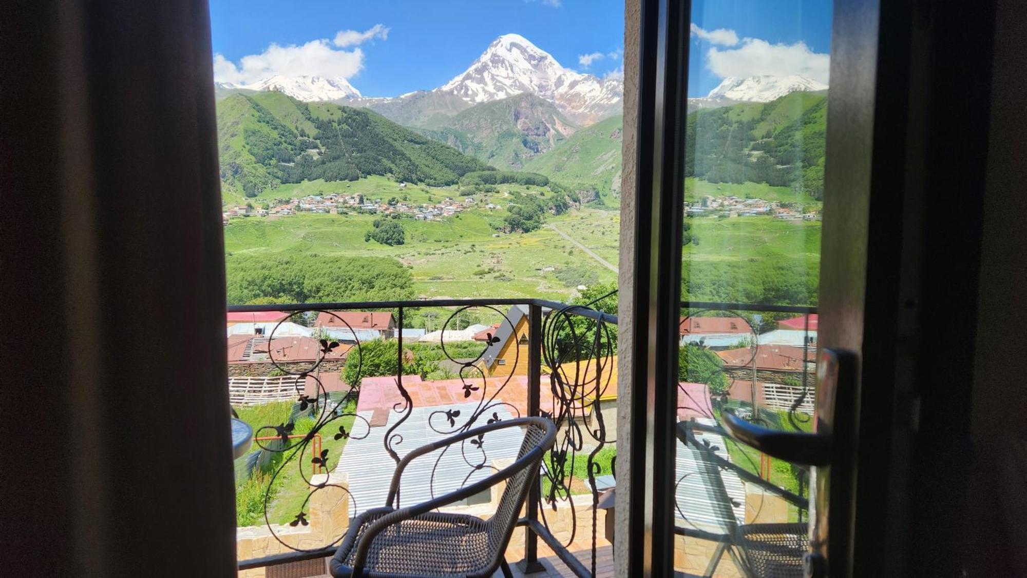 Hotel Toliketi Kazbegi Δωμάτιο φωτογραφία