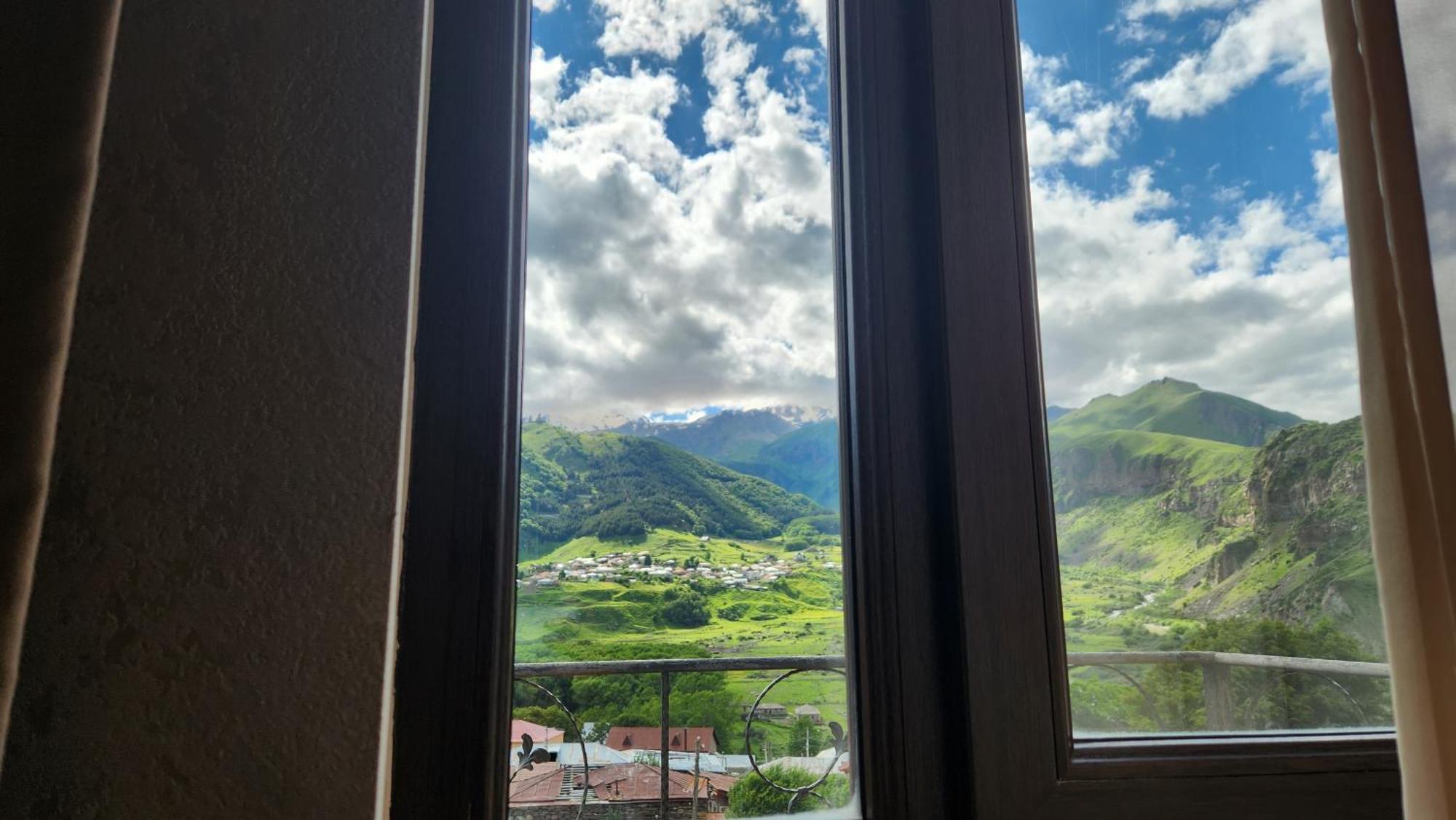 Hotel Toliketi Kazbegi Εξωτερικό φωτογραφία