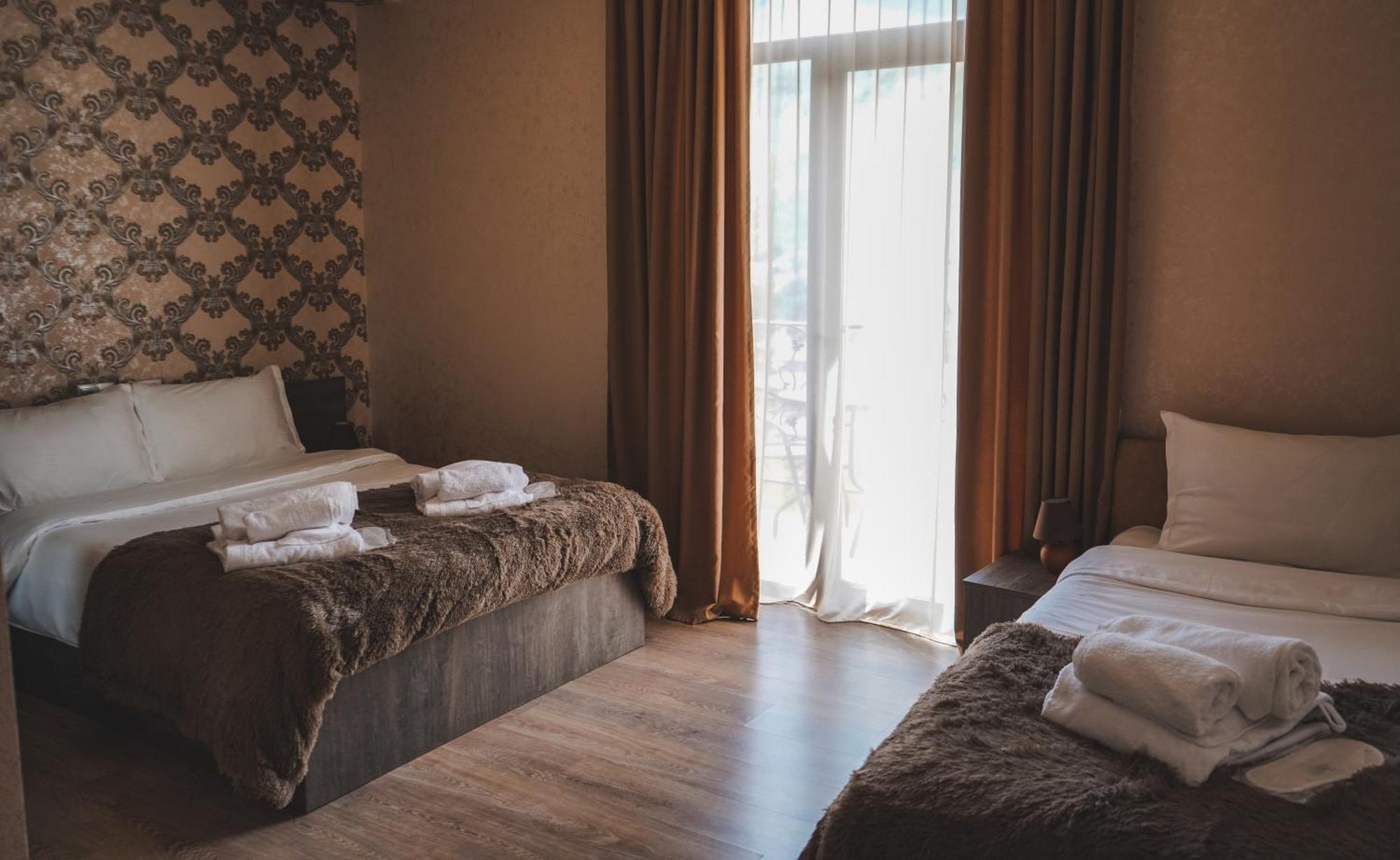 Hotel Toliketi Kazbegi Εξωτερικό φωτογραφία