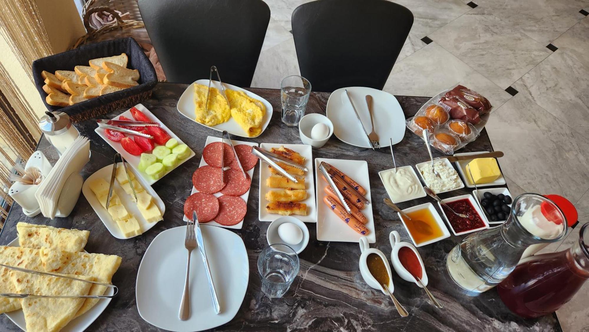 Hotel Toliketi Kazbegi Εξωτερικό φωτογραφία