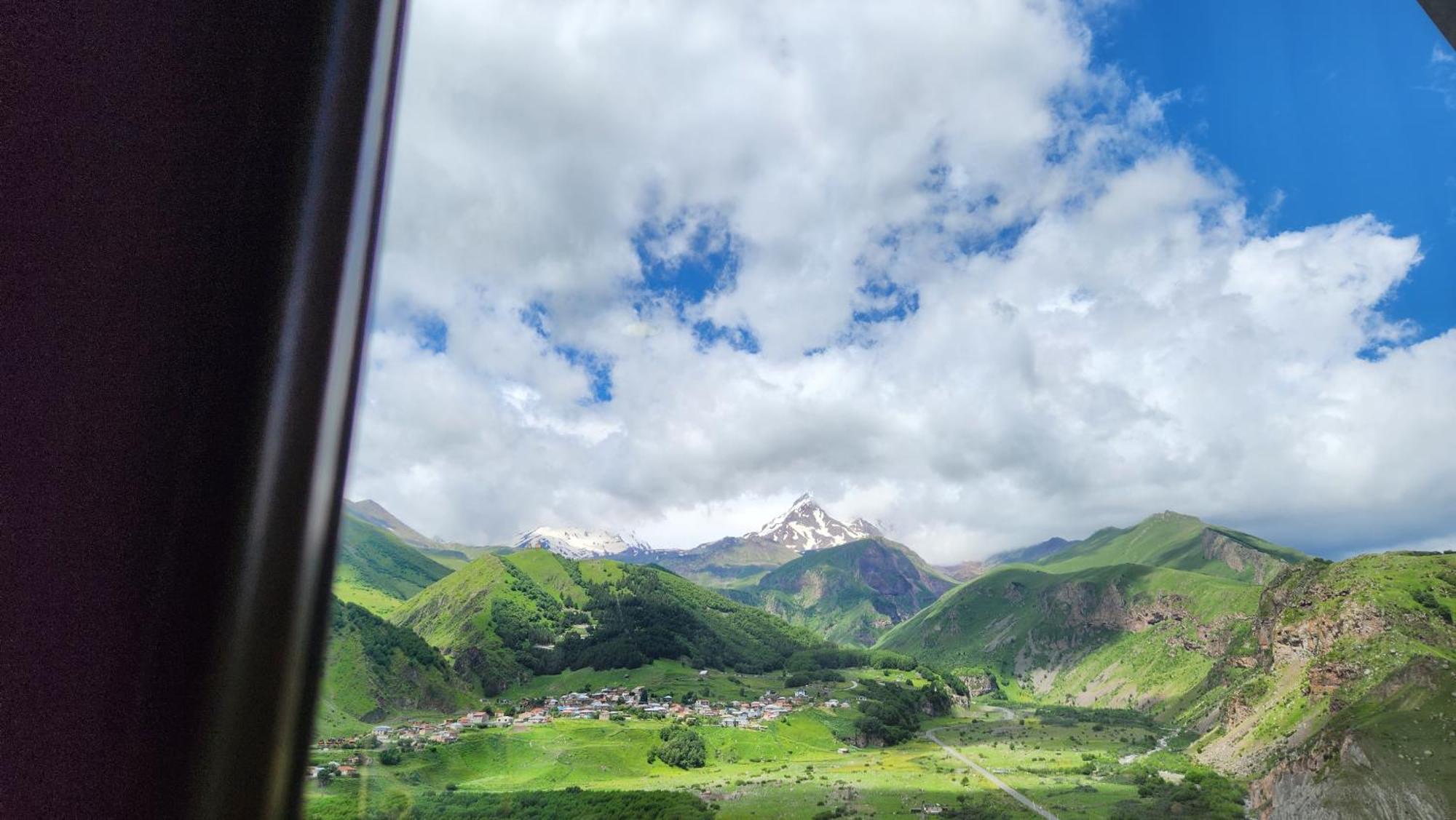 Hotel Toliketi Kazbegi Δωμάτιο φωτογραφία