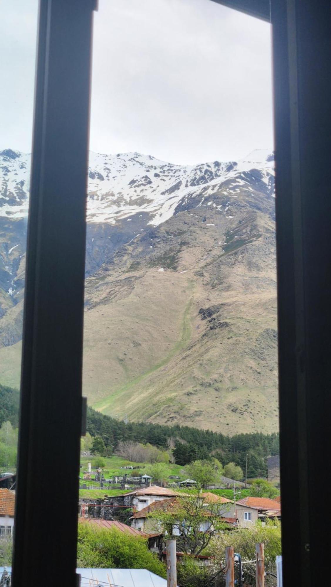 Hotel Toliketi Kazbegi Εξωτερικό φωτογραφία